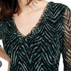 Animal Print V Neck Blouse Sheer Sleeves Women’s Small